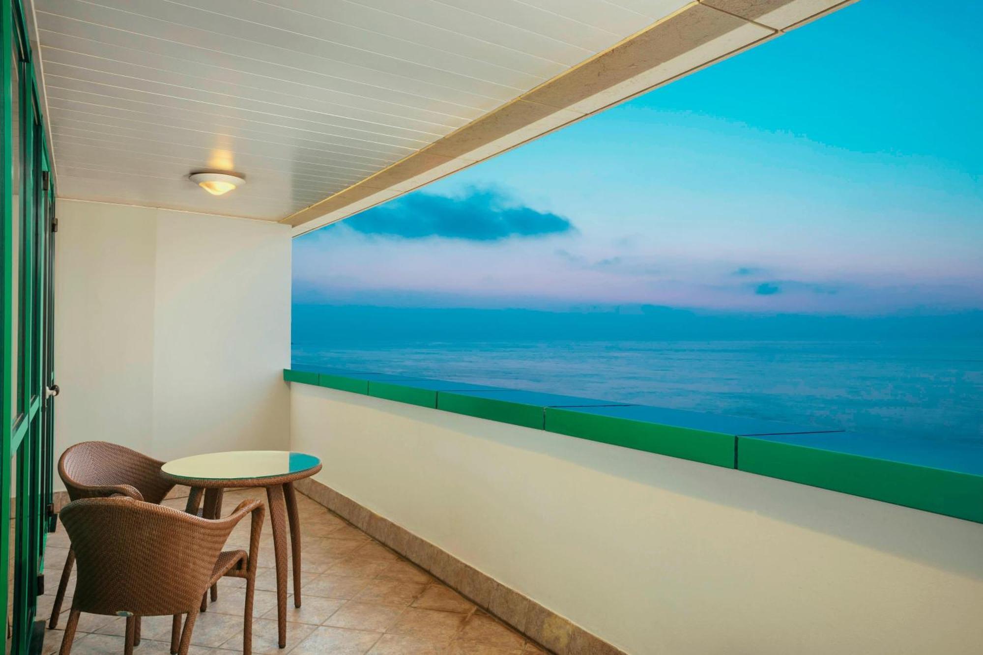 Sheraton Club Des Pins Resort Exteriör bild